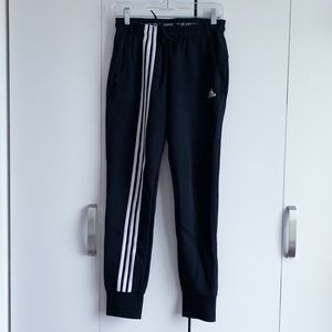 🏃‍♀️🏃‍♀️🏃‍♀️Adidas Jogger Pants🏃‍♀️🏃‍♀️🏃‍♀️